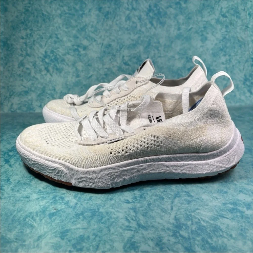 Vans Ultrarange Knit Women’s White Low Top Athletic Shoes Size 8